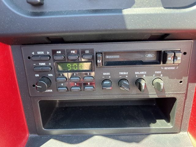 1991 Ford Mustang - Photo 31