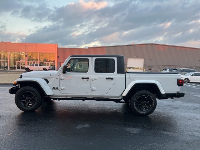 2021 Jeep Gladiator Sport S photo 4