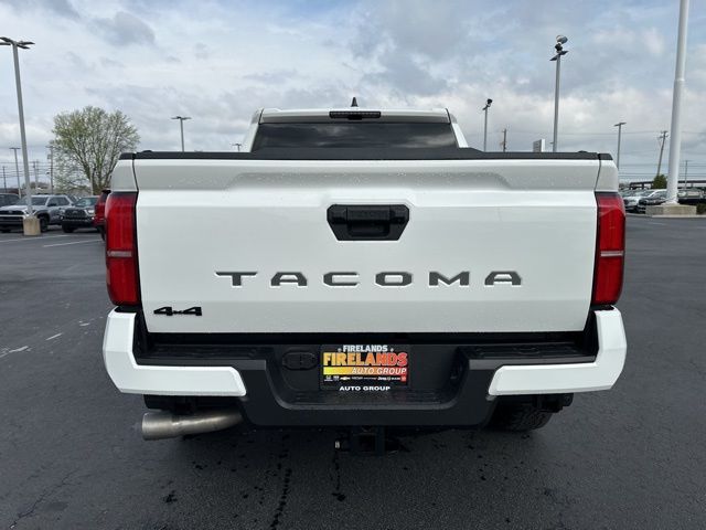 2026 Toyota Tacoma SR5 - Photo 6