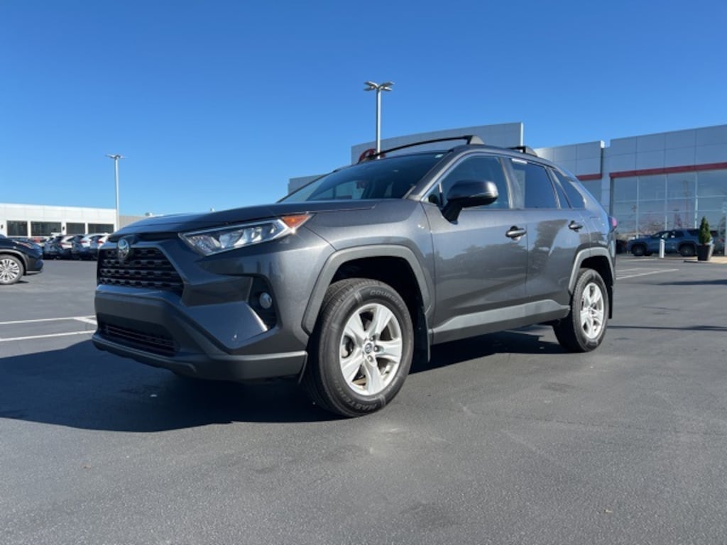 Used 2020 Toyota RAV4 XLE SUV