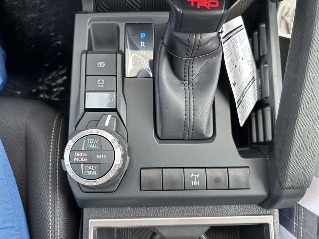 2026 Toyota Tacoma SR5 - Photo 18