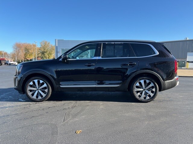 2022 Kia Telluride S photo 4
