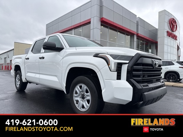 2023 Toyota Tundra SR's photo