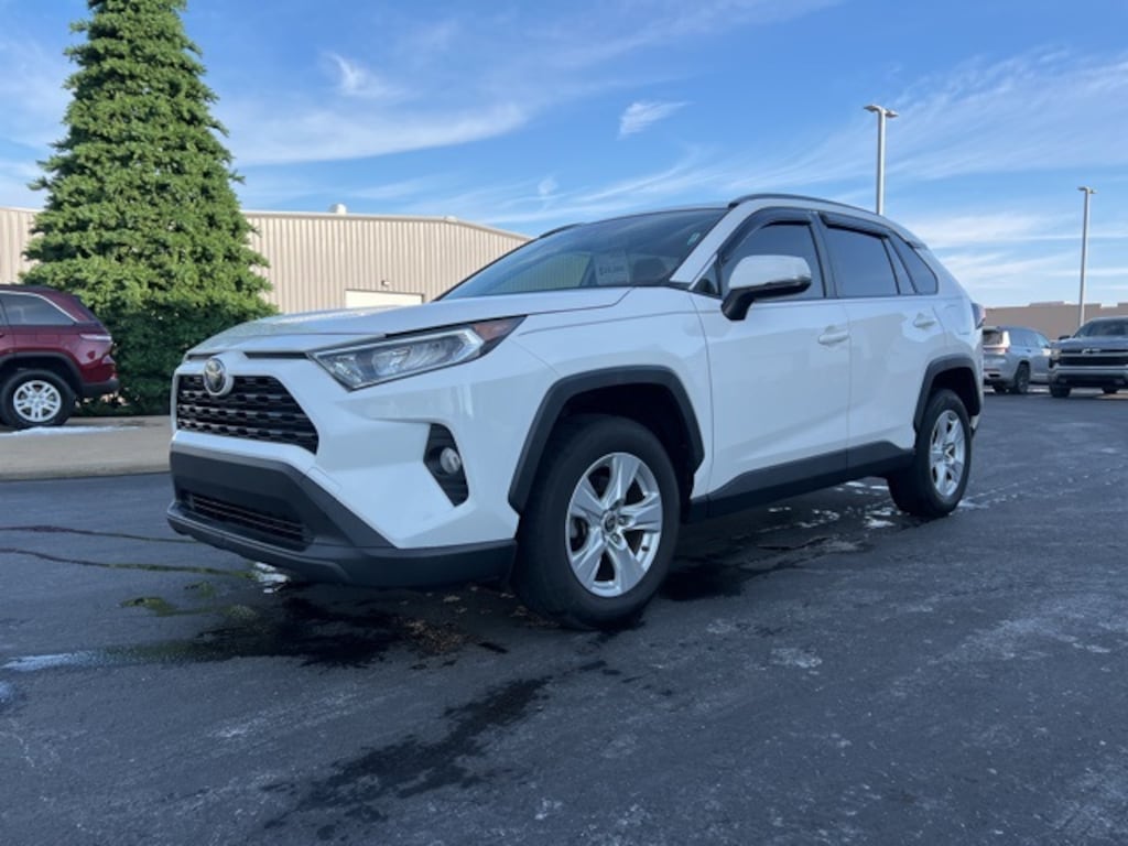 Used 2019 Toyota RAV4 XLE SUV