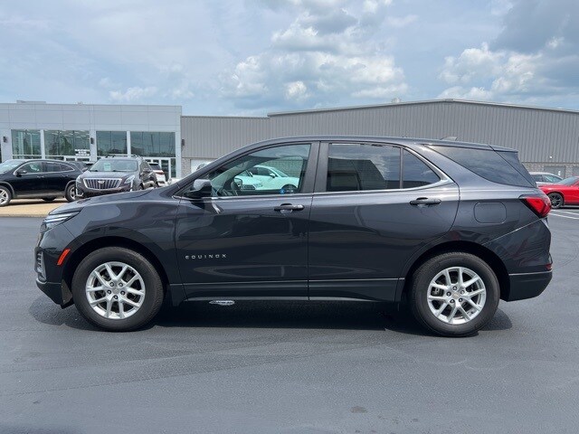 2023 Chevrolet Equinox LT photo 4