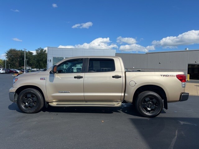 2010 Toyota Tundra Grade photo 3