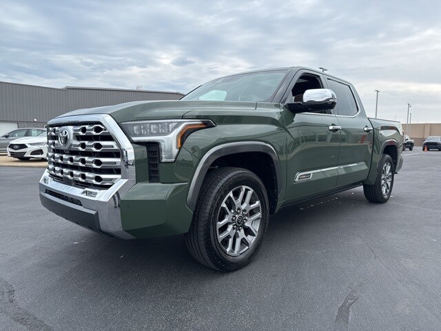 2022 Toyota Tundra 1794 Edition CrewMax photo 3