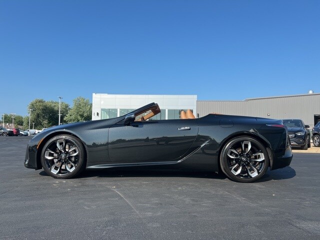 2024 Lexus LC 500 photo 2