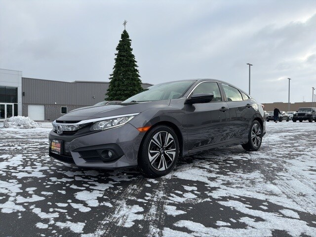 2018 Honda Civic EX-T photo 2