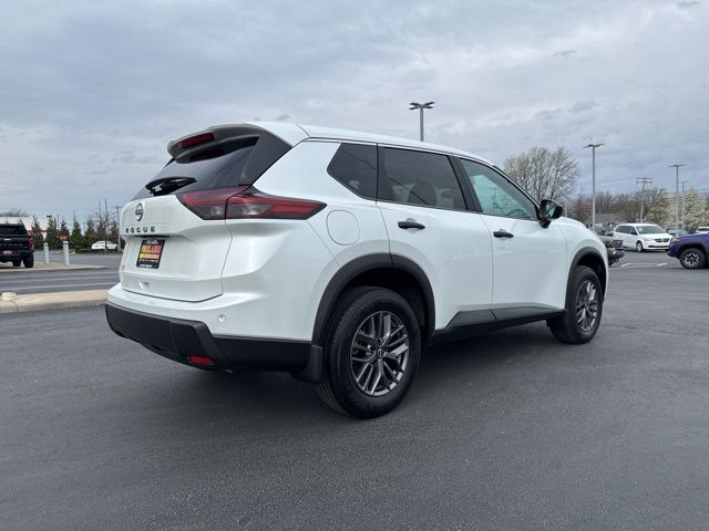 2025 Nissan Rogue S - Photo 7