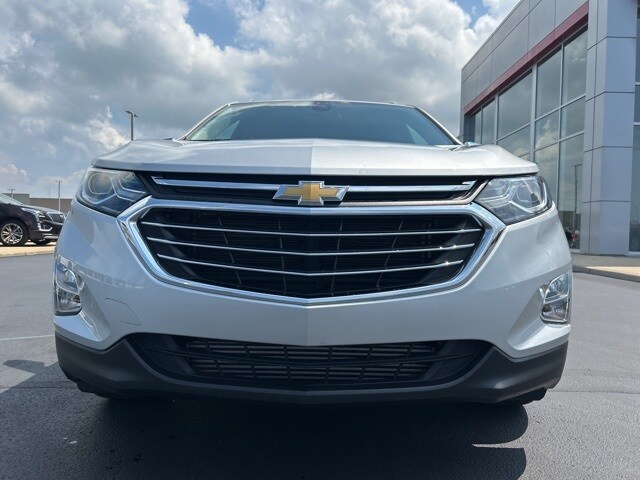 2021 Chevrolet Equinox Premier photo 2