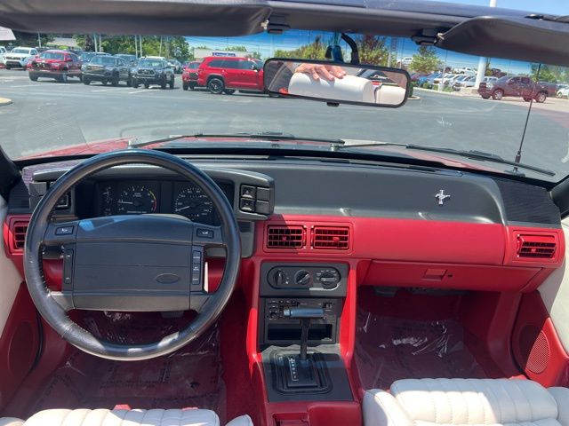 1991 Ford Mustang - Photo 18