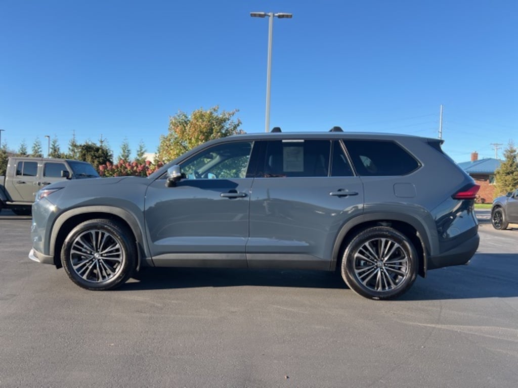 Used 2024 Toyota Grand Highlander Hybrid MAX Platinum SUV