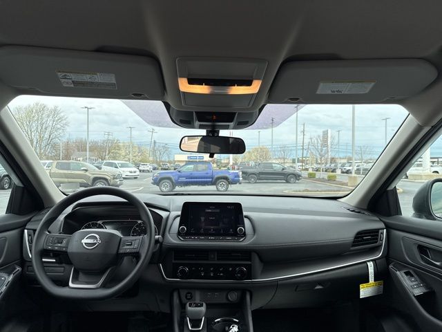 2025 Nissan Rogue S - Photo 11