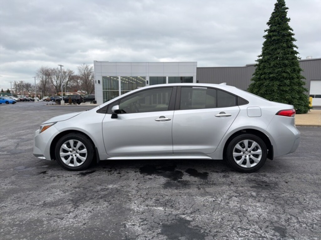 Certified 2023 Toyota Corolla Hybrid LE Sedan