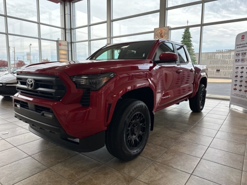 New 2025 Toyota Tacoma SR5 4X4 DOUBLE CAB