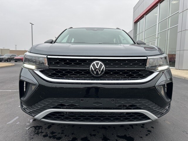 2024 Volkswagen Taos S photo 2