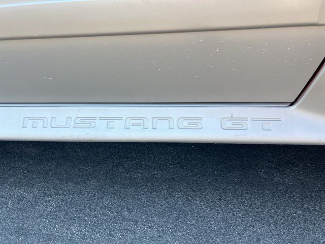 1991 Ford Mustang - Photo 16