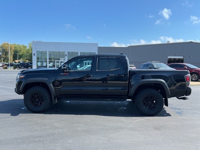 2020 Toyota Tacoma TRD Pro photo 3