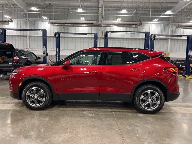 2024 Chevrolet Blazer 2LT photo 4