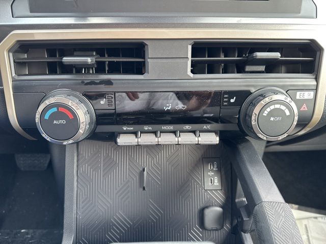 2026 Toyota Tacoma SR5 - Photo 16