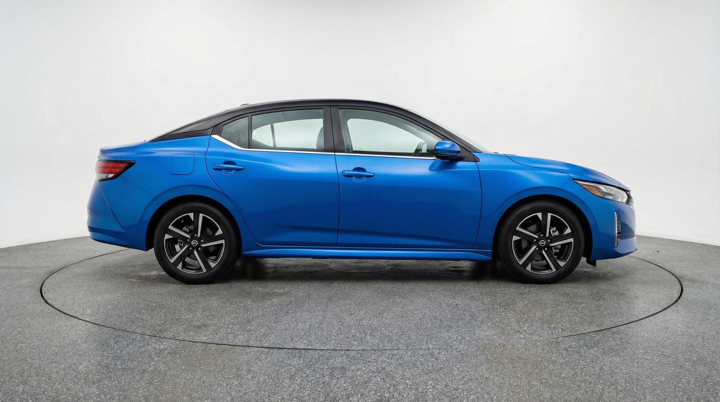 Thumbnail: 2025 Nissan Sentra - 8