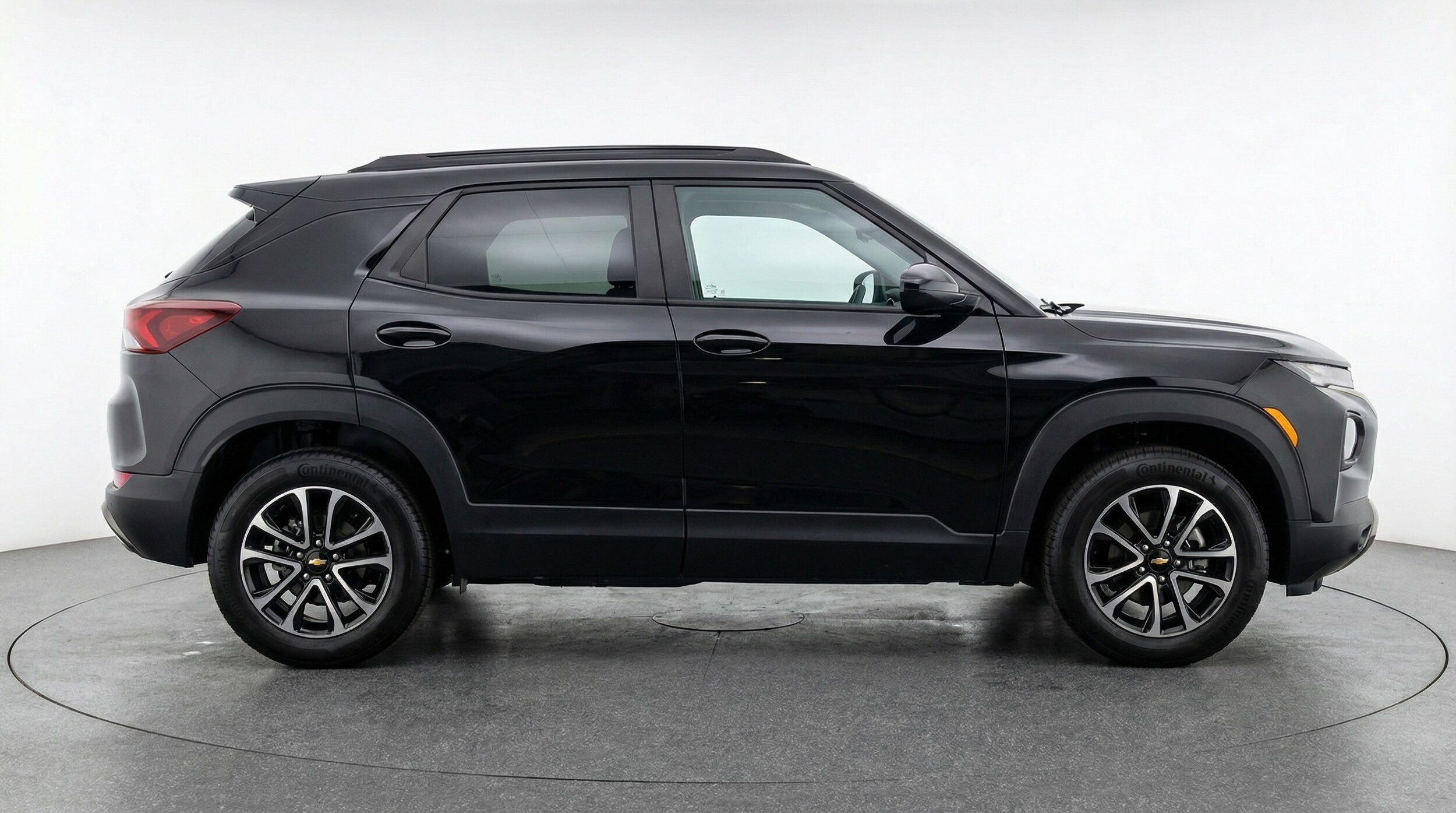 Thumbnail: 2025 Chevrolet TrailBlazer - 8