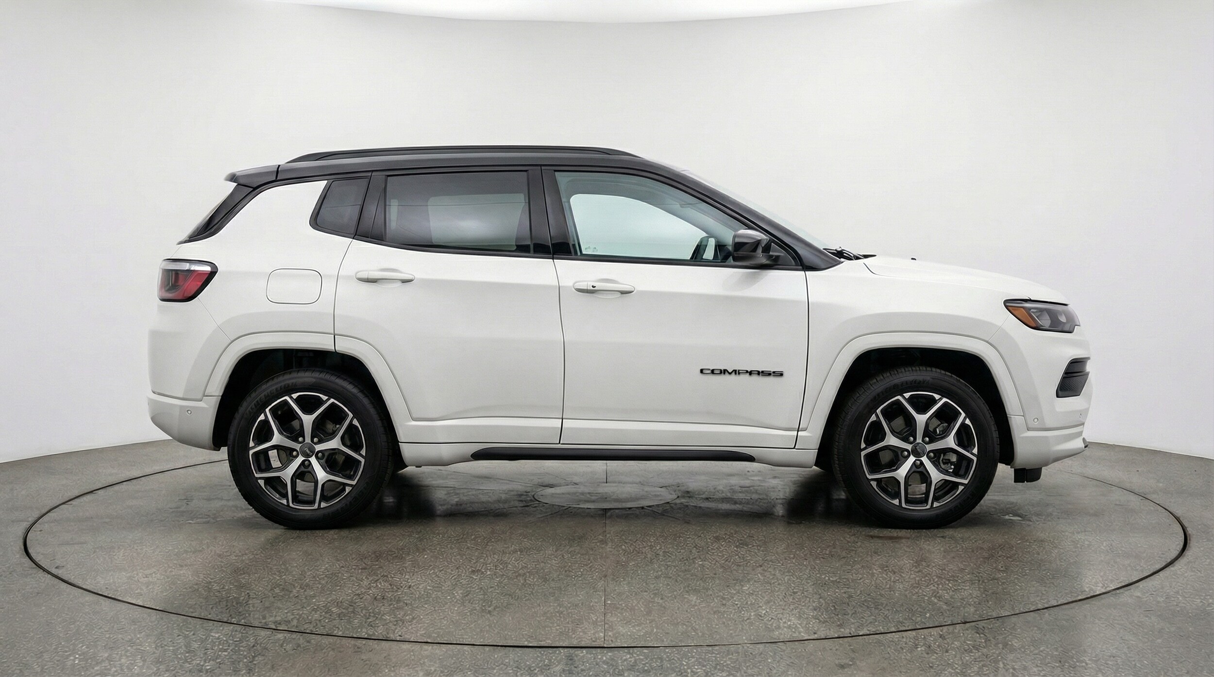 Thumbnail: 2025 Jeep Compass - 8