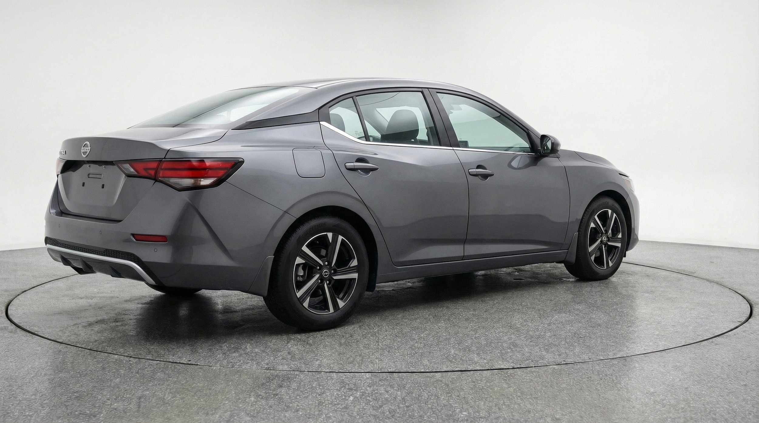 Thumbnail: 2025 Nissan Sentra - 9