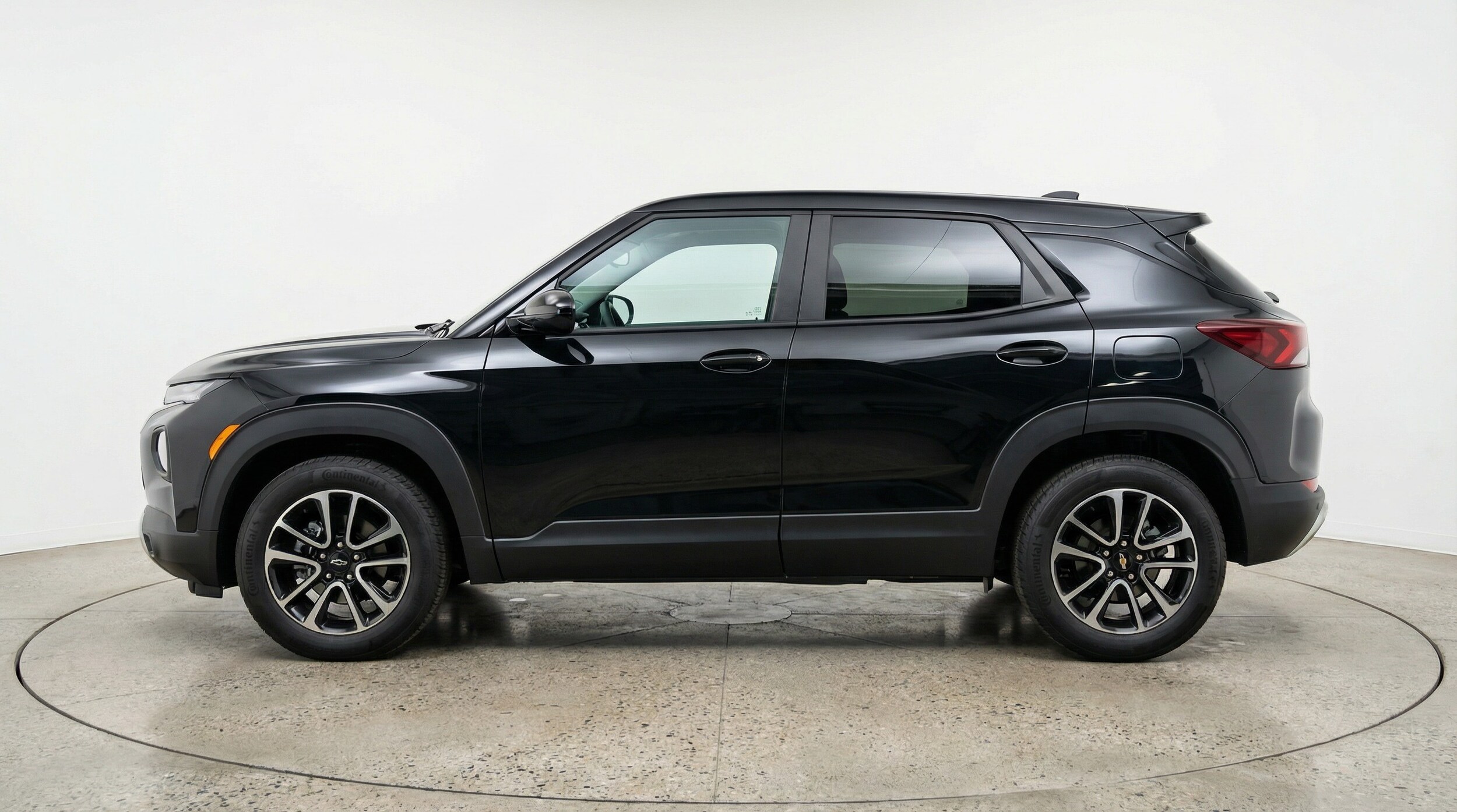 Thumbnail: 2025 Chevrolet TrailBlazer - 4