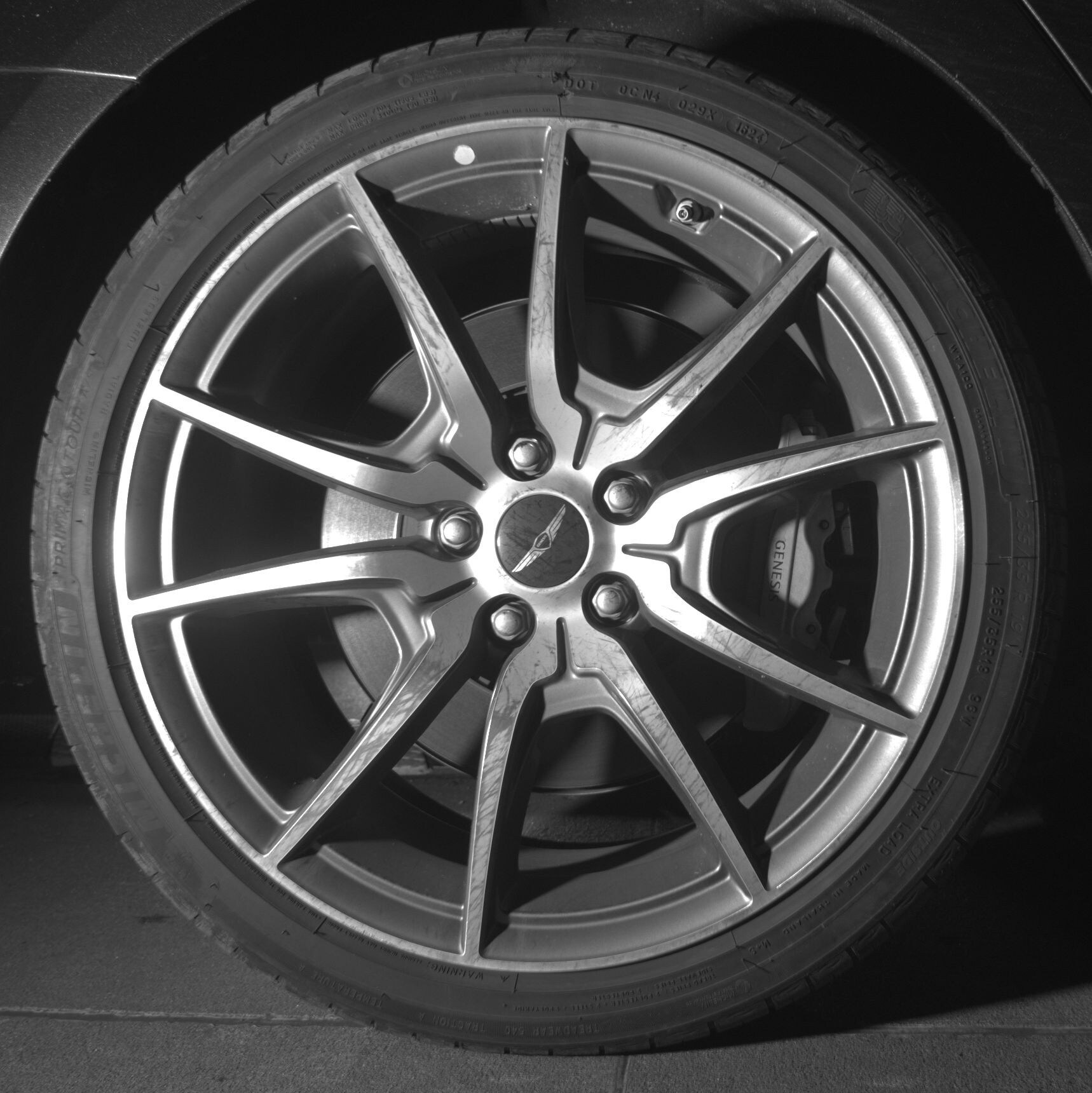 Thumbnail: 2025 Genesis G70 - 12