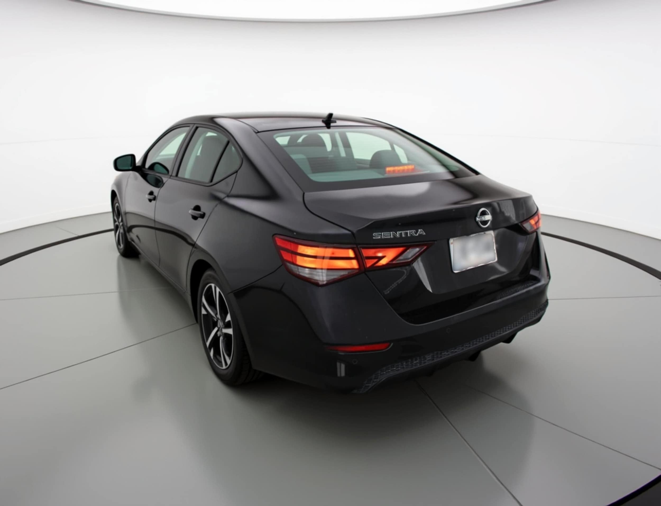 Thumbnail: 2025 Nissan Sentra - 5