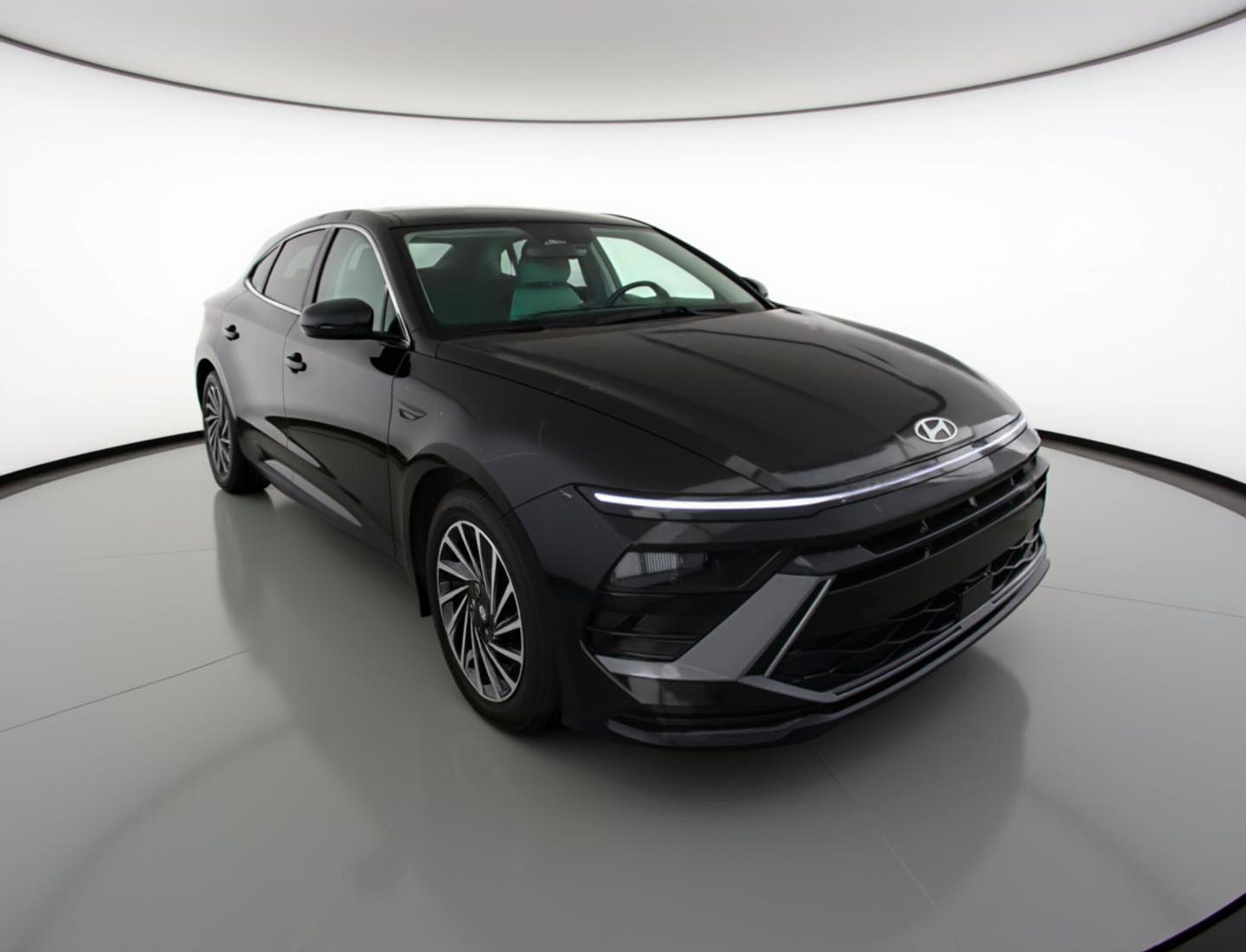 Thumbnail: 2025 Hyundai Sonata - 1