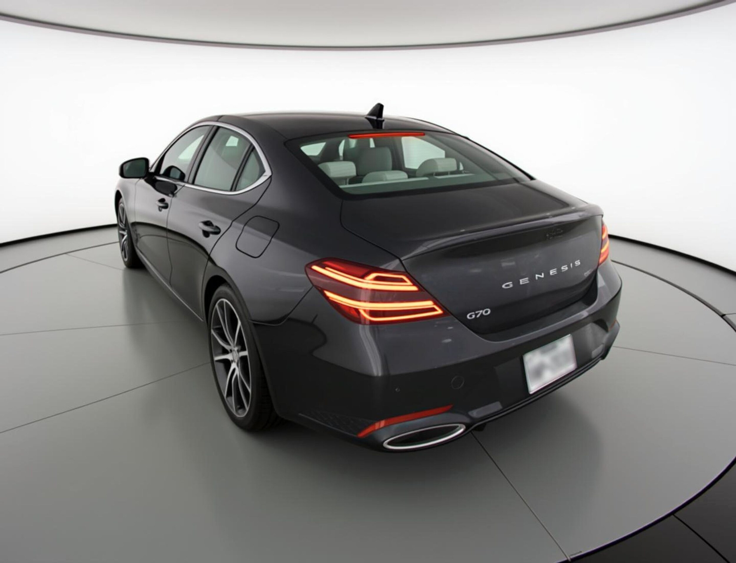 Thumbnail: 2025 Genesis G70 - 5