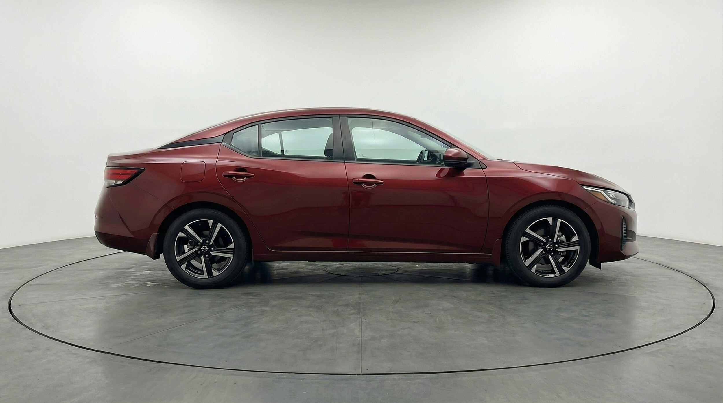 Thumbnail: 2025 Nissan Sentra - 8