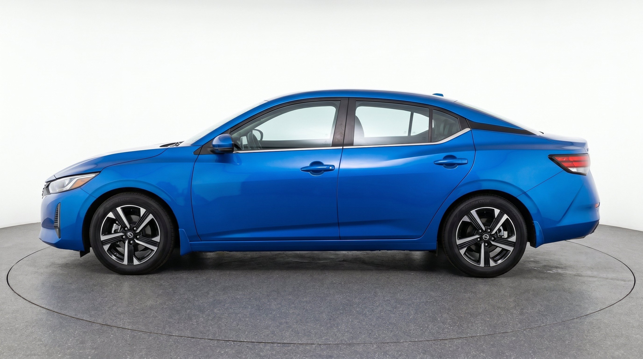 Thumbnail: 2025 Nissan Sentra - 5