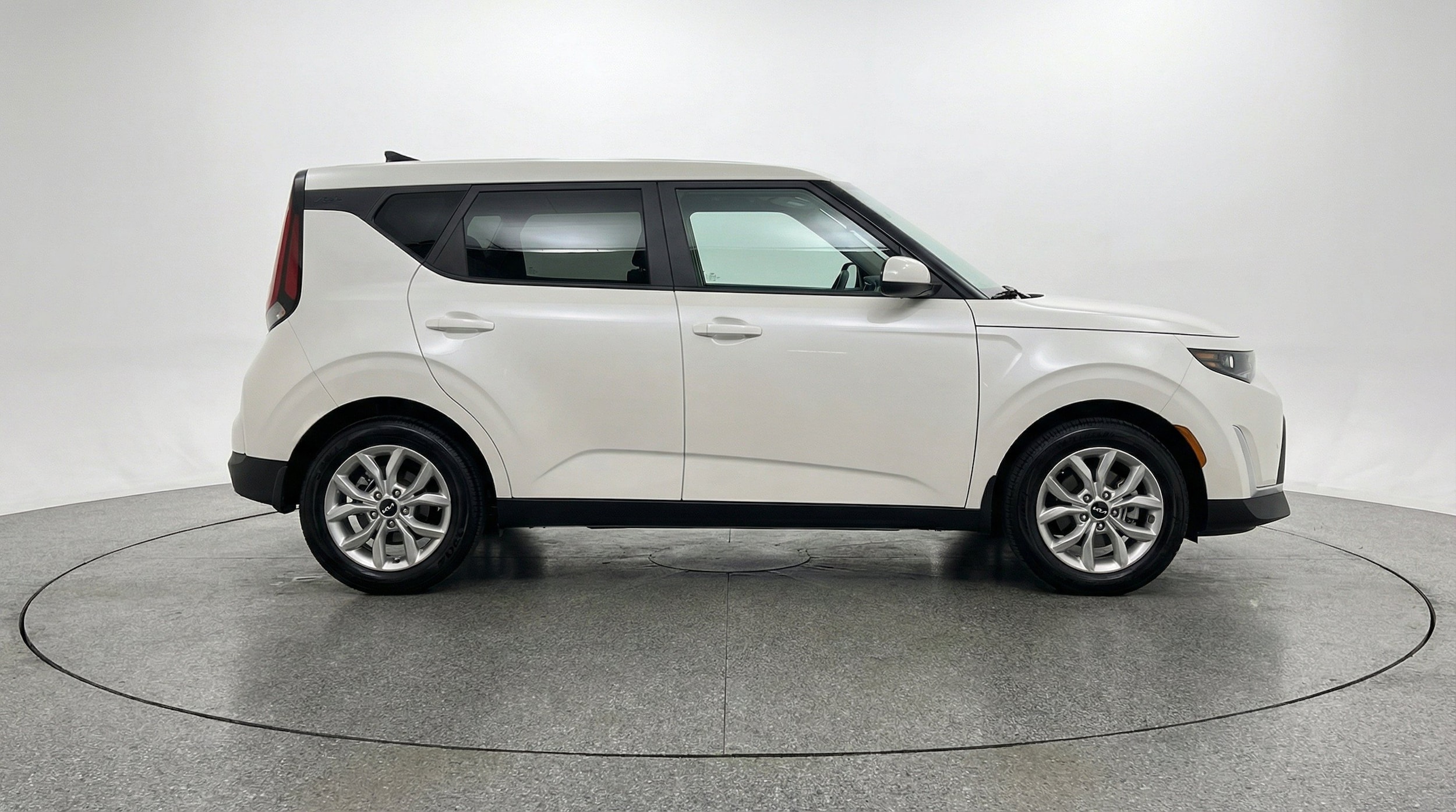 Thumbnail: 2025 Kia Soul - 11