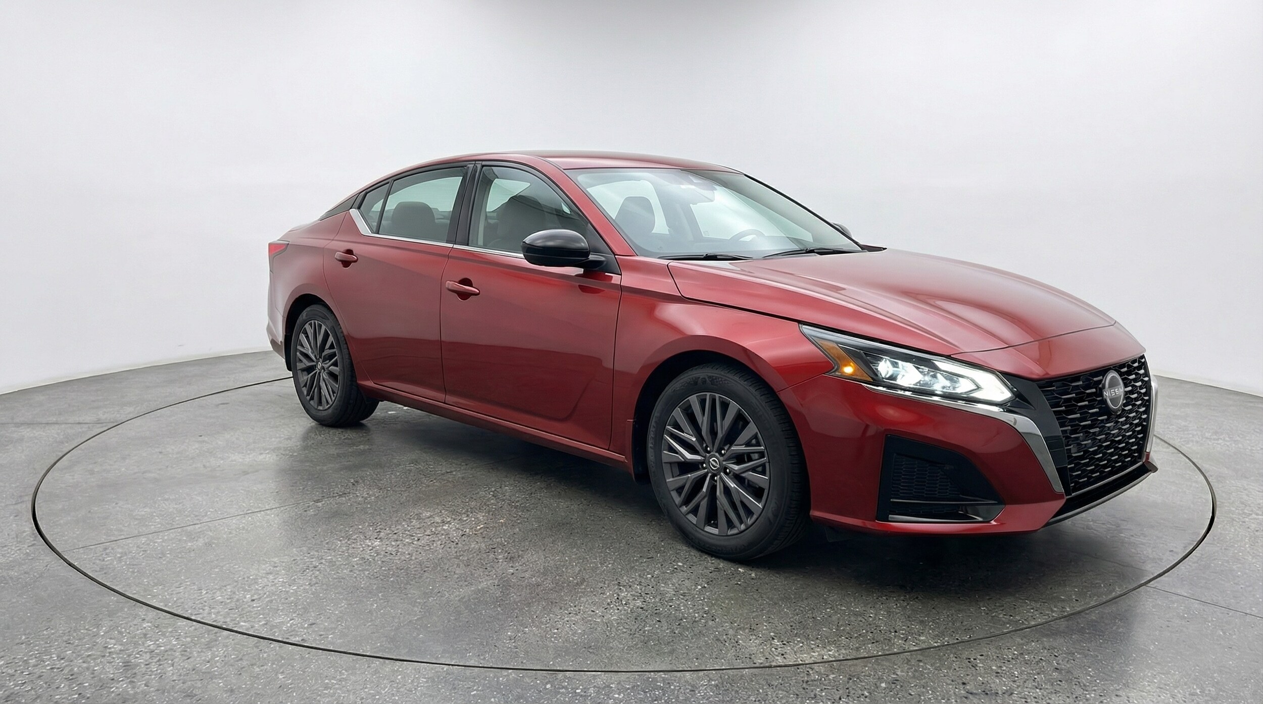 Thumbnail: 2025 Nissan Altima - 1