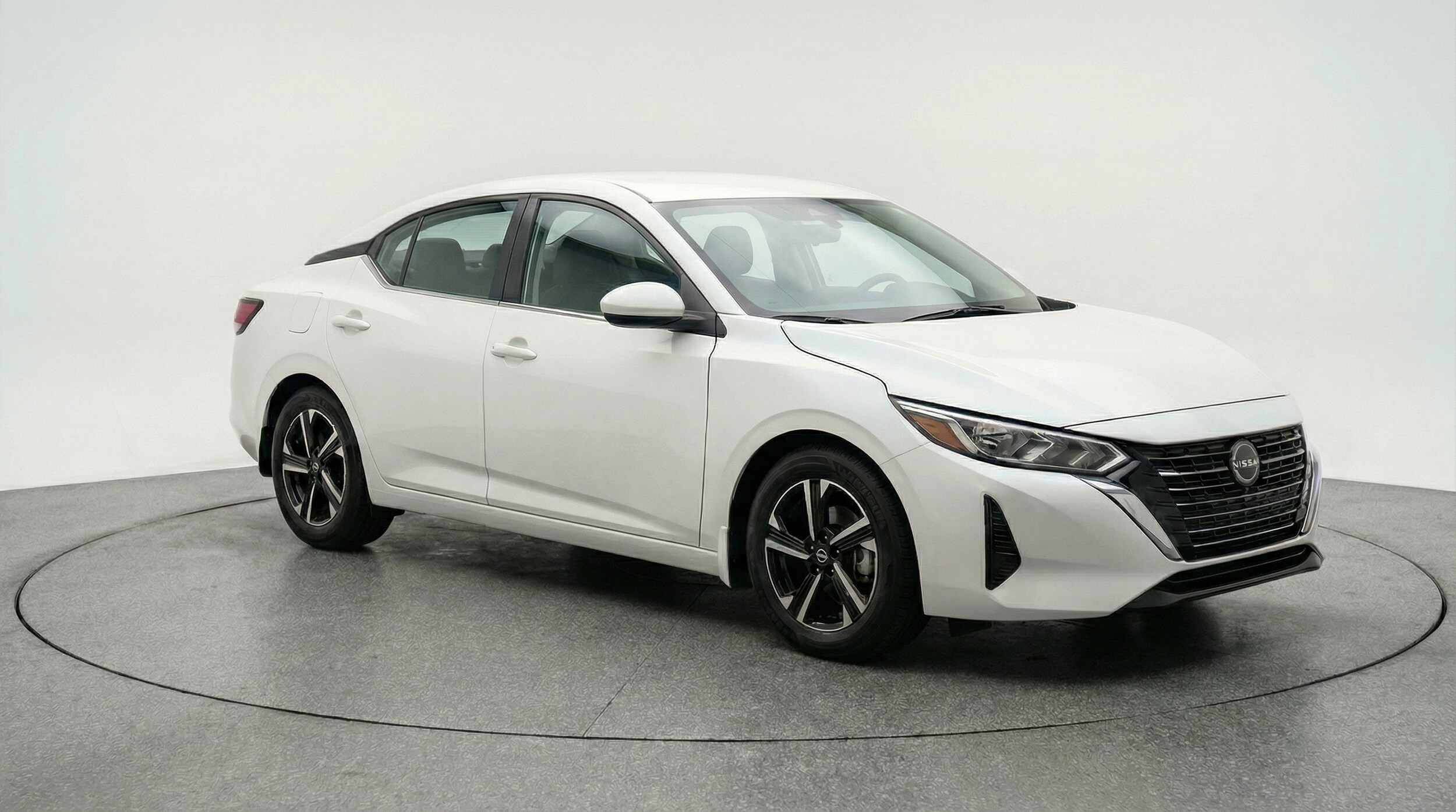 Thumbnail: 2025 Nissan Sentra - 1