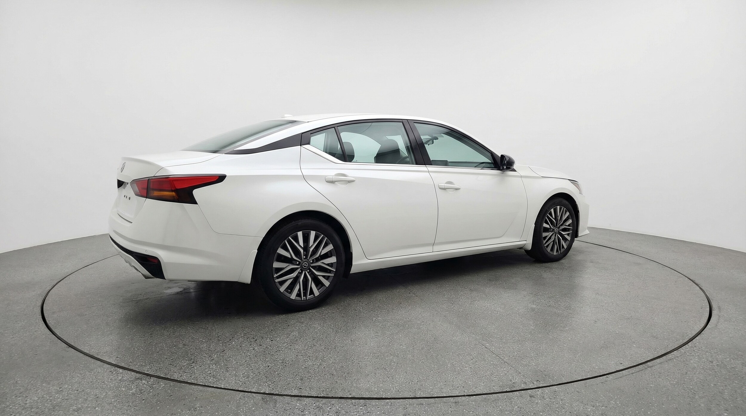 Thumbnail: 2025 Nissan Altima - 7