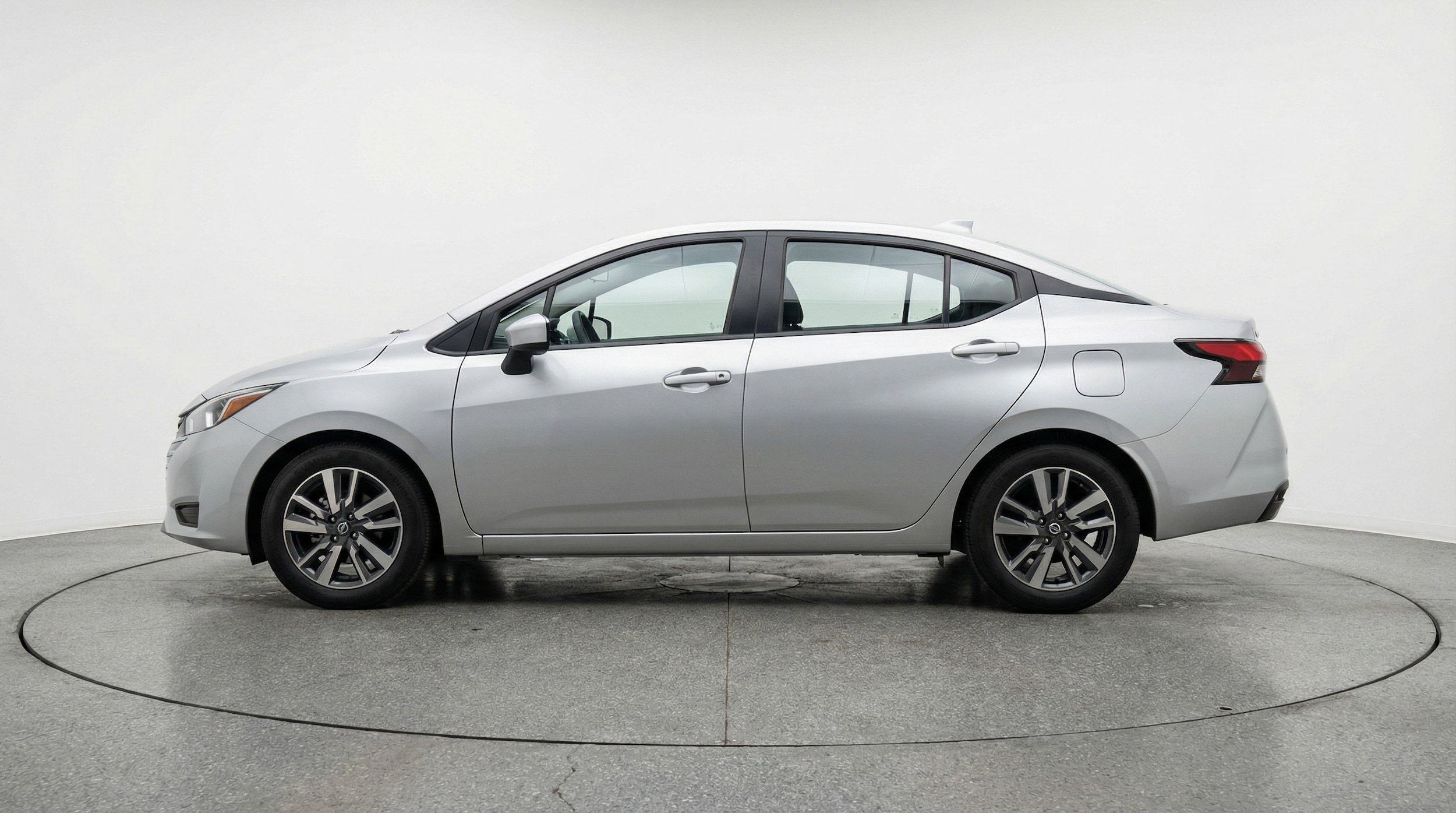 Thumbnail: 2025 Nissan Versa - 5