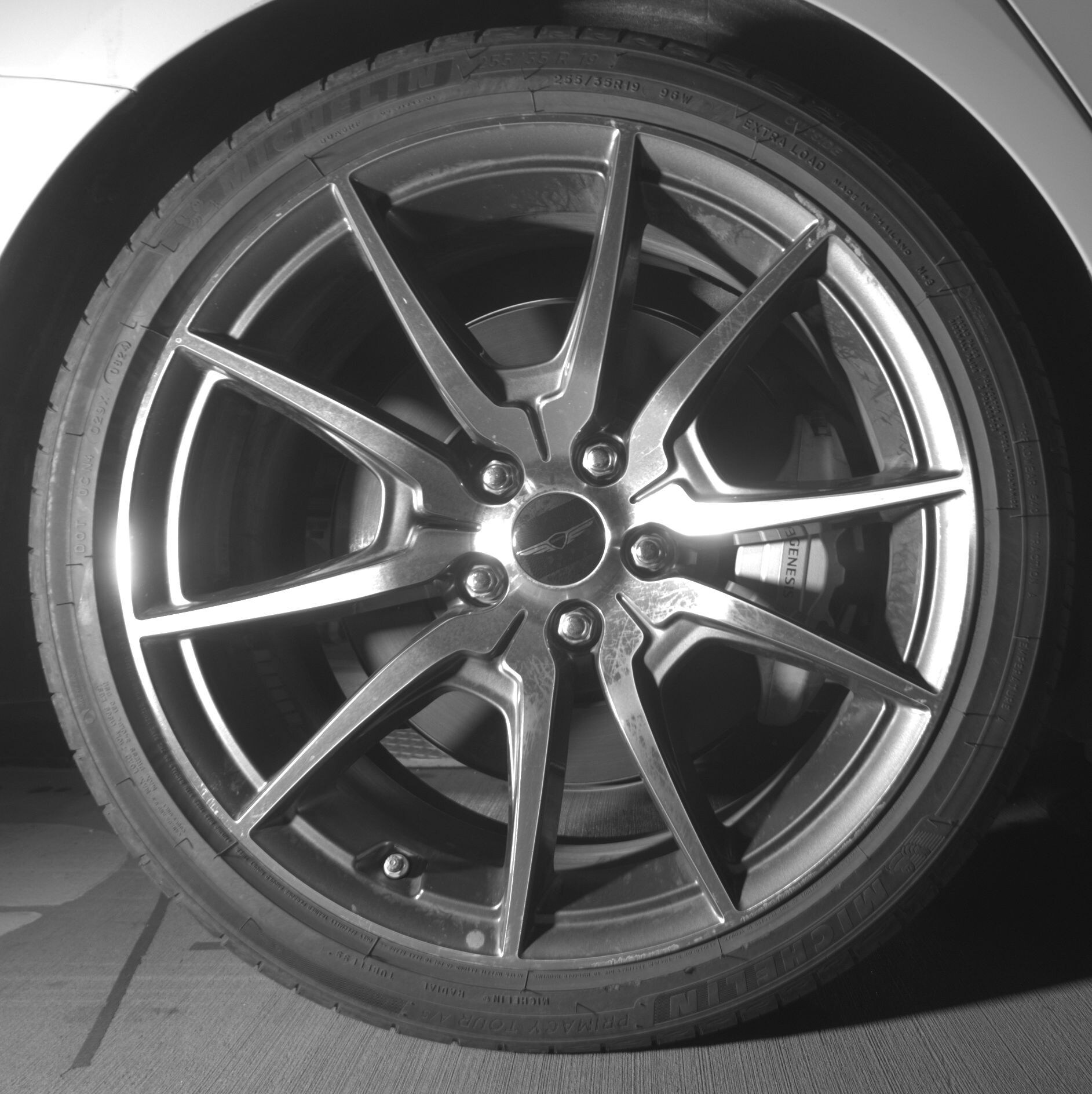 Thumbnail: 2025 Genesis G70 - 12