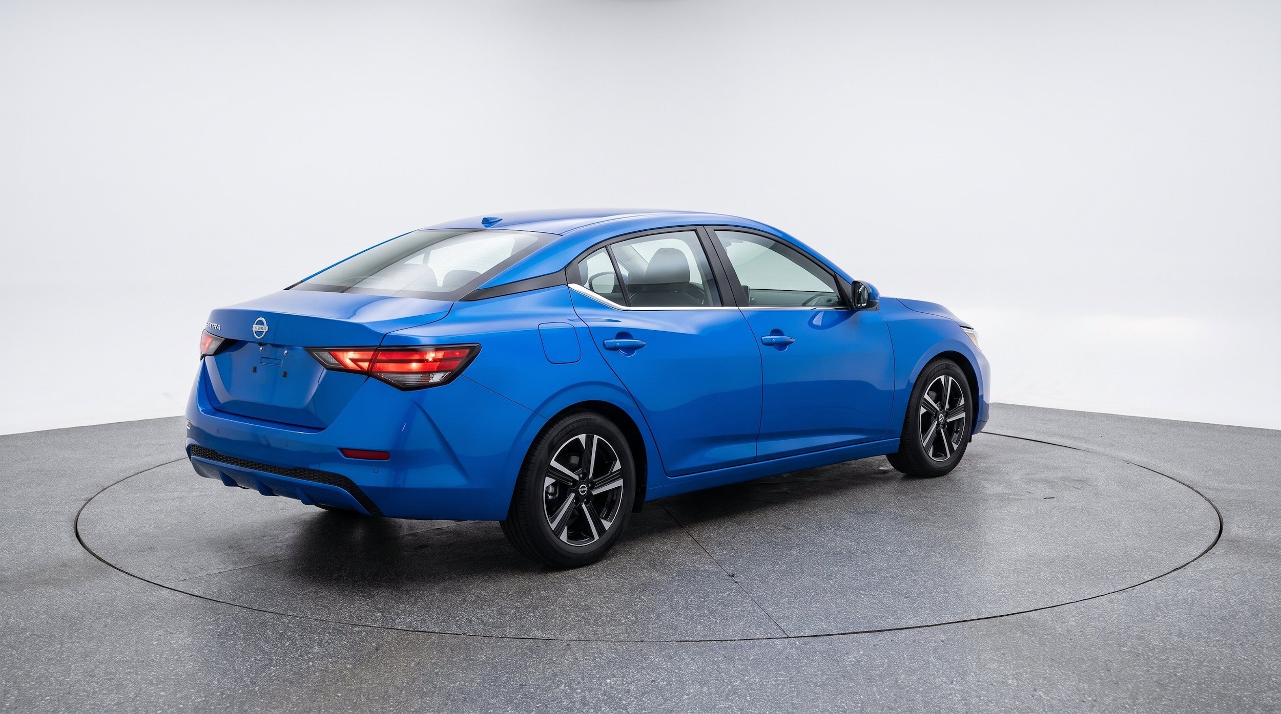 Thumbnail: 2025 Nissan Sentra - 9