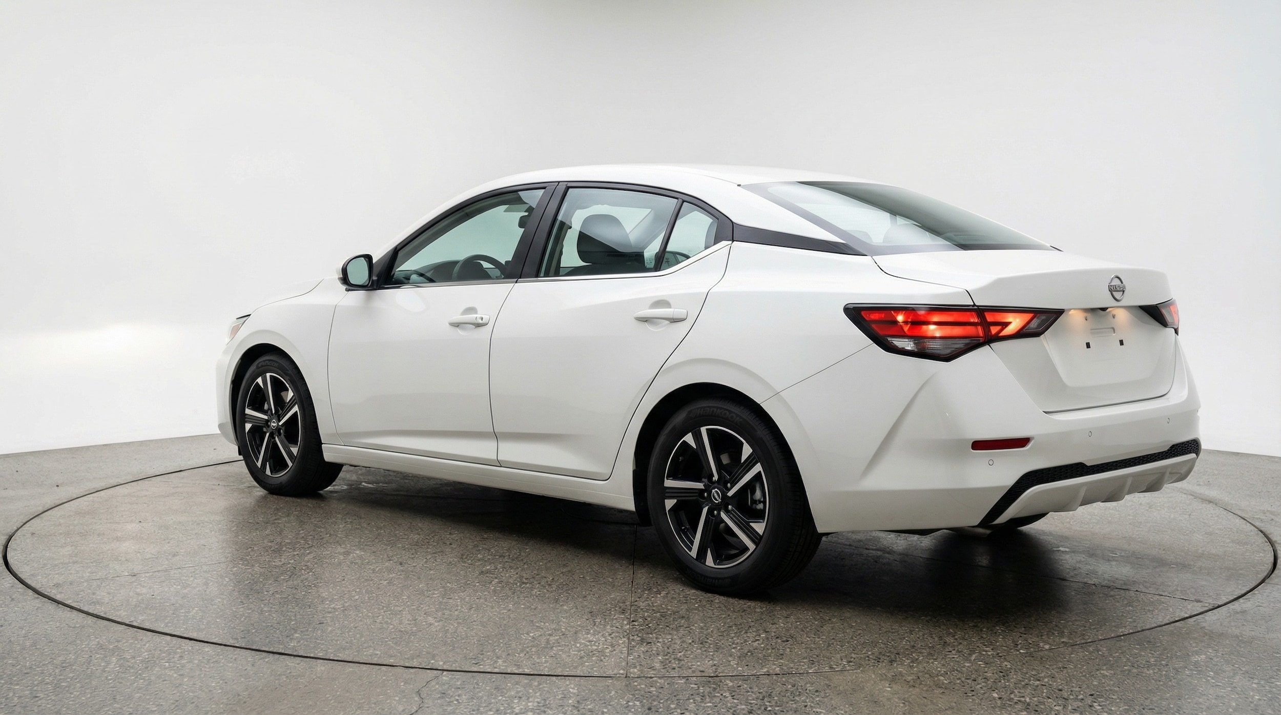 Thumbnail: 2025 Nissan Sentra - 5