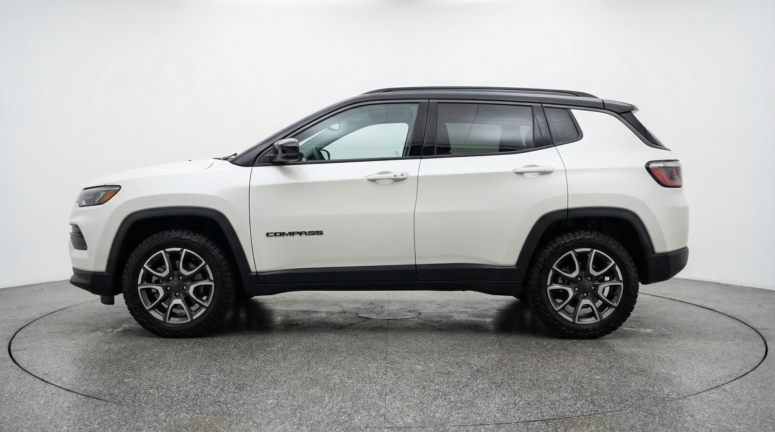 Thumbnail: 2025 Jeep Compass - 4
