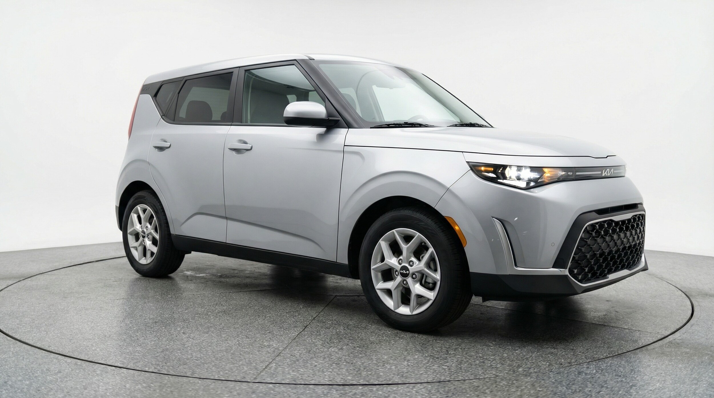 Thumbnail: 2025 Kia Soul - 1