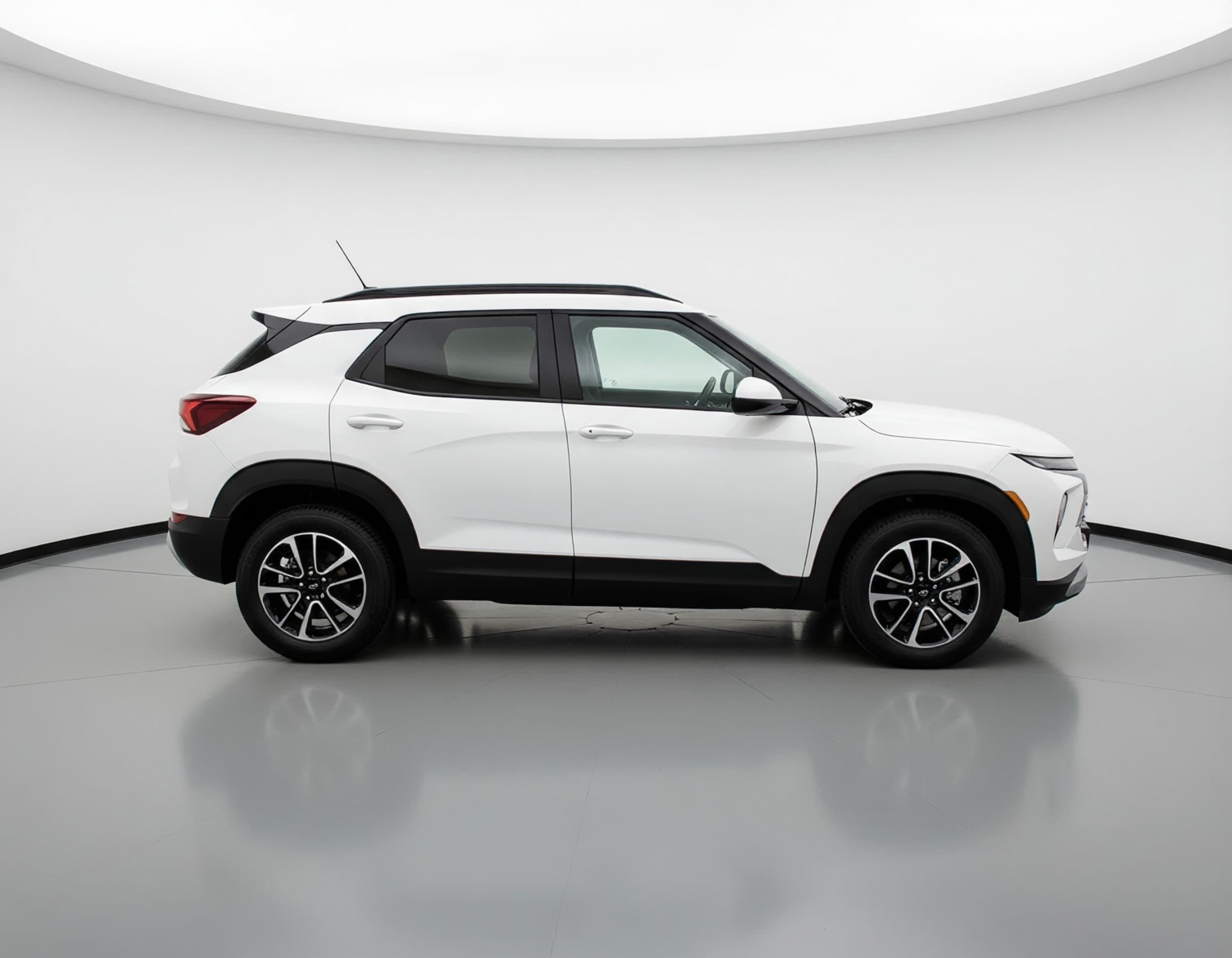 Thumbnail: 2025 Chevrolet TrailBlazer - 8