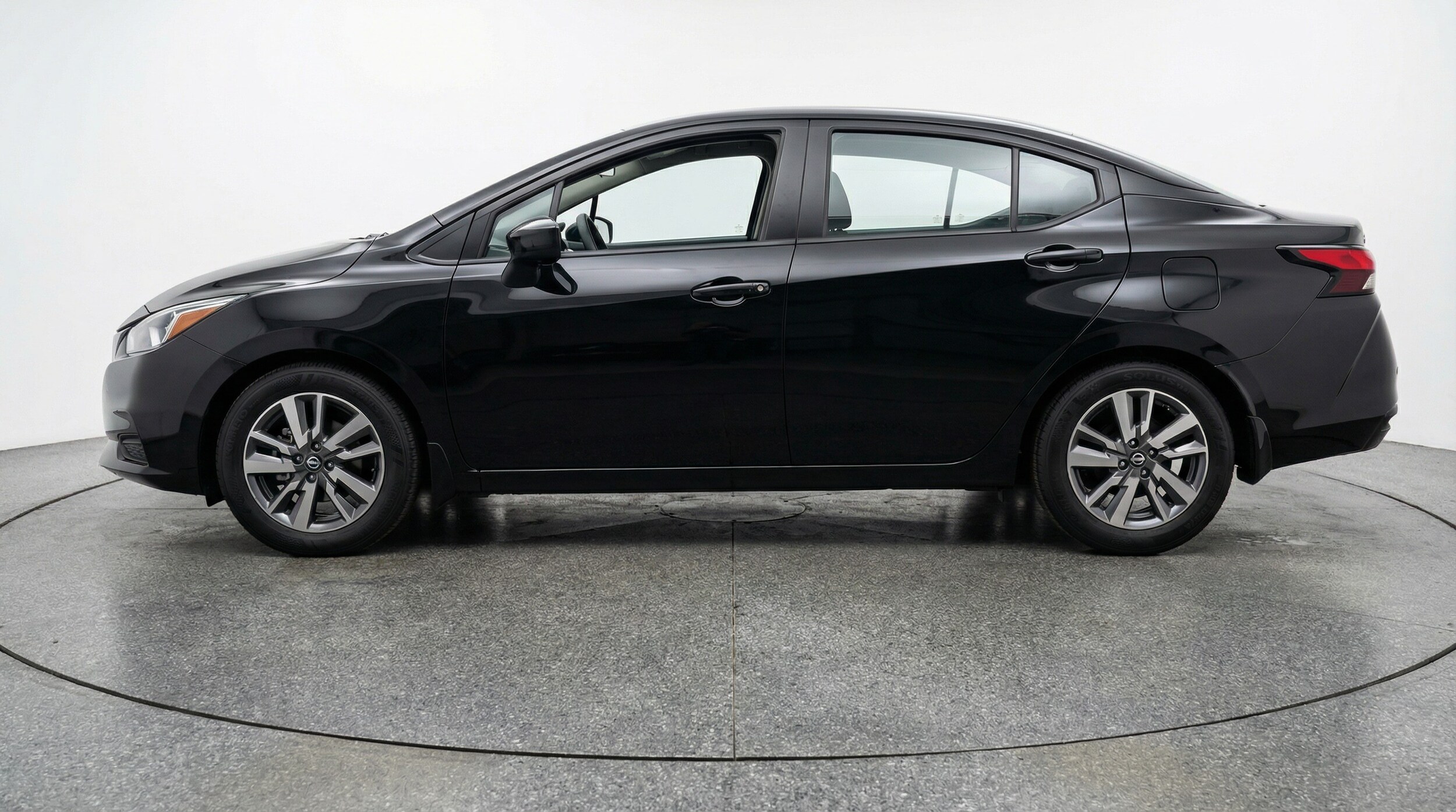 Thumbnail: 2025 Nissan Versa - 4