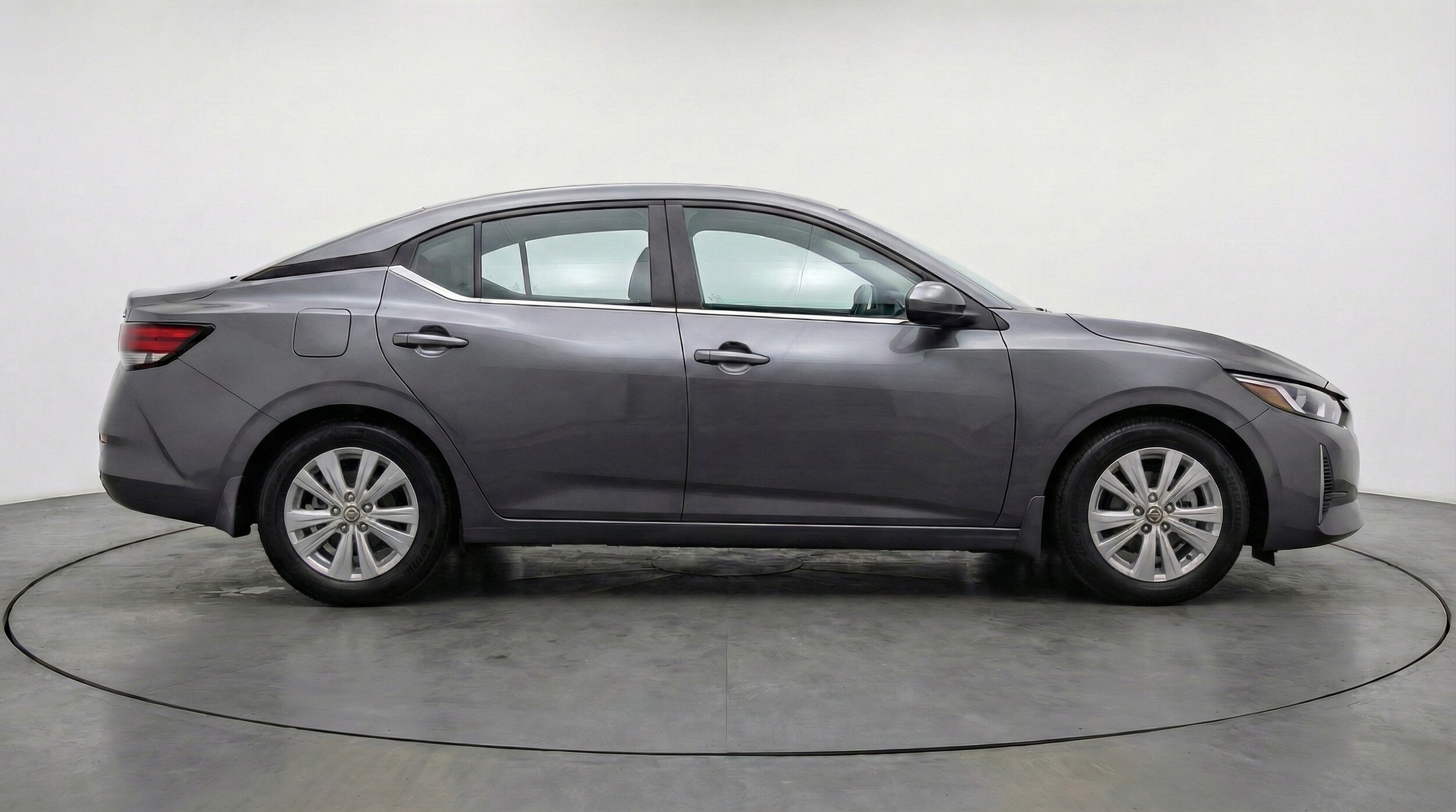Thumbnail: 2025 Nissan Sentra - 8