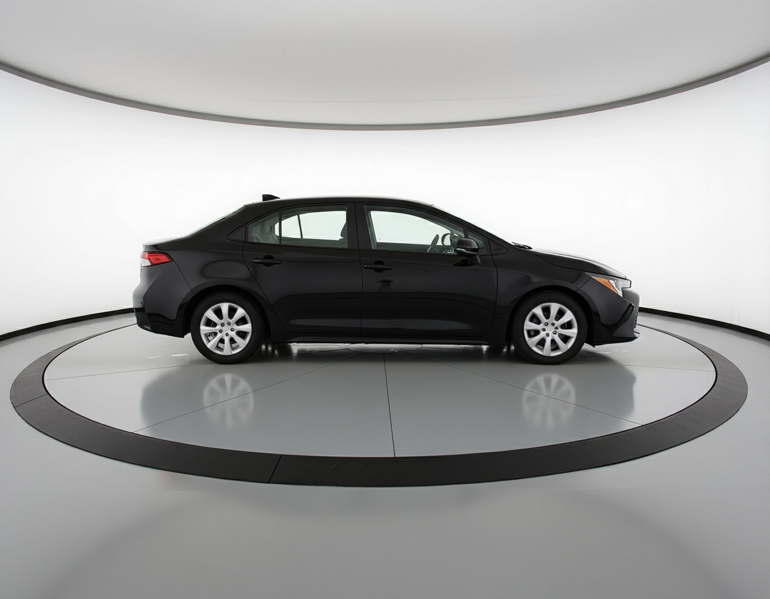 Thumbnail: 2025 Toyota Corolla - 8